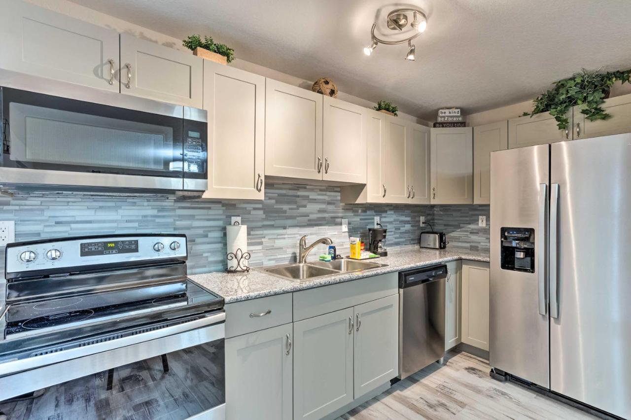 Inviting Apartment Less Than 2 Mi To Riviera Beach! West Palm Beach Exteriör bild