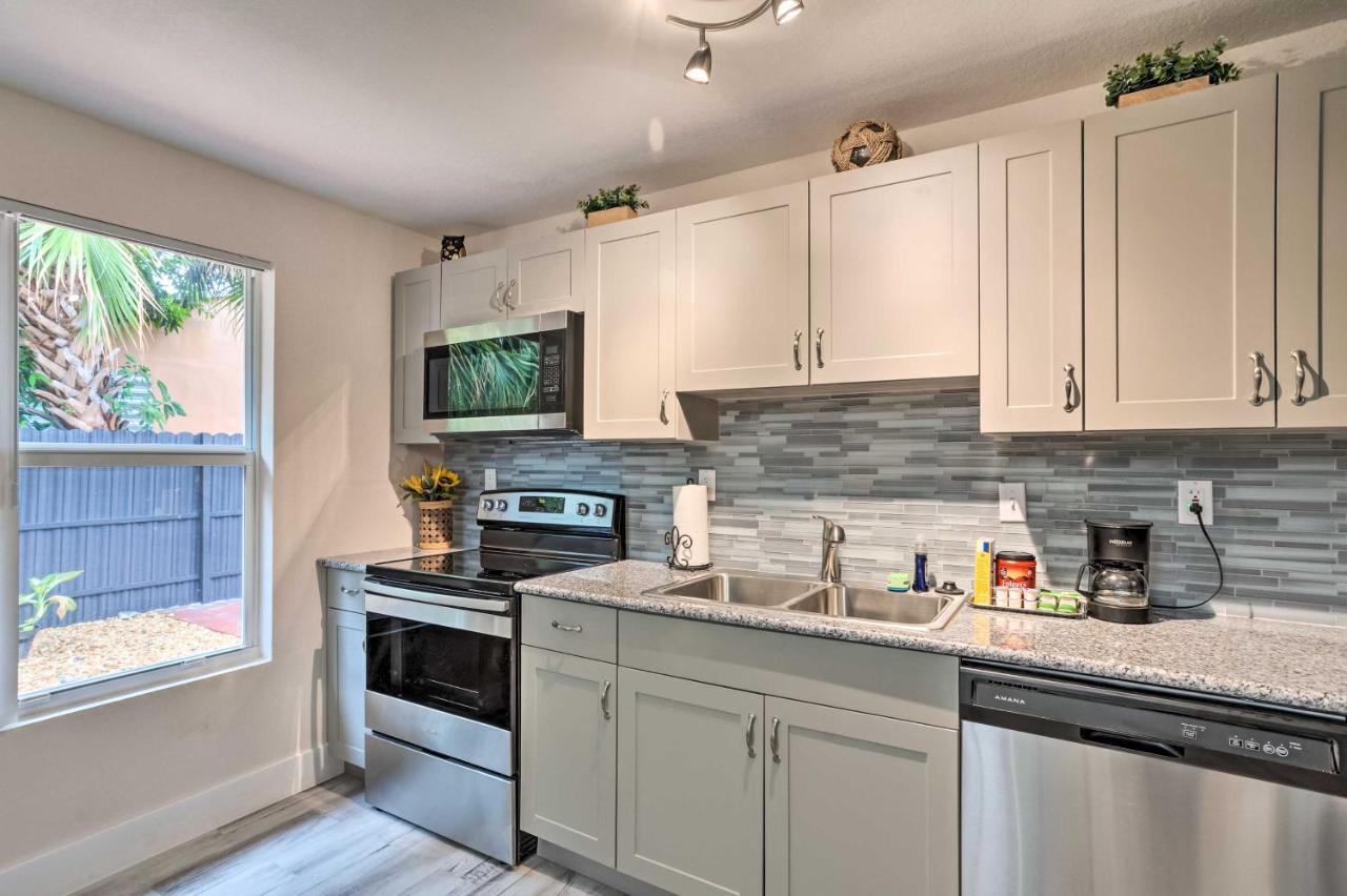 Inviting Apartment Less Than 2 Mi To Riviera Beach! West Palm Beach Exteriör bild